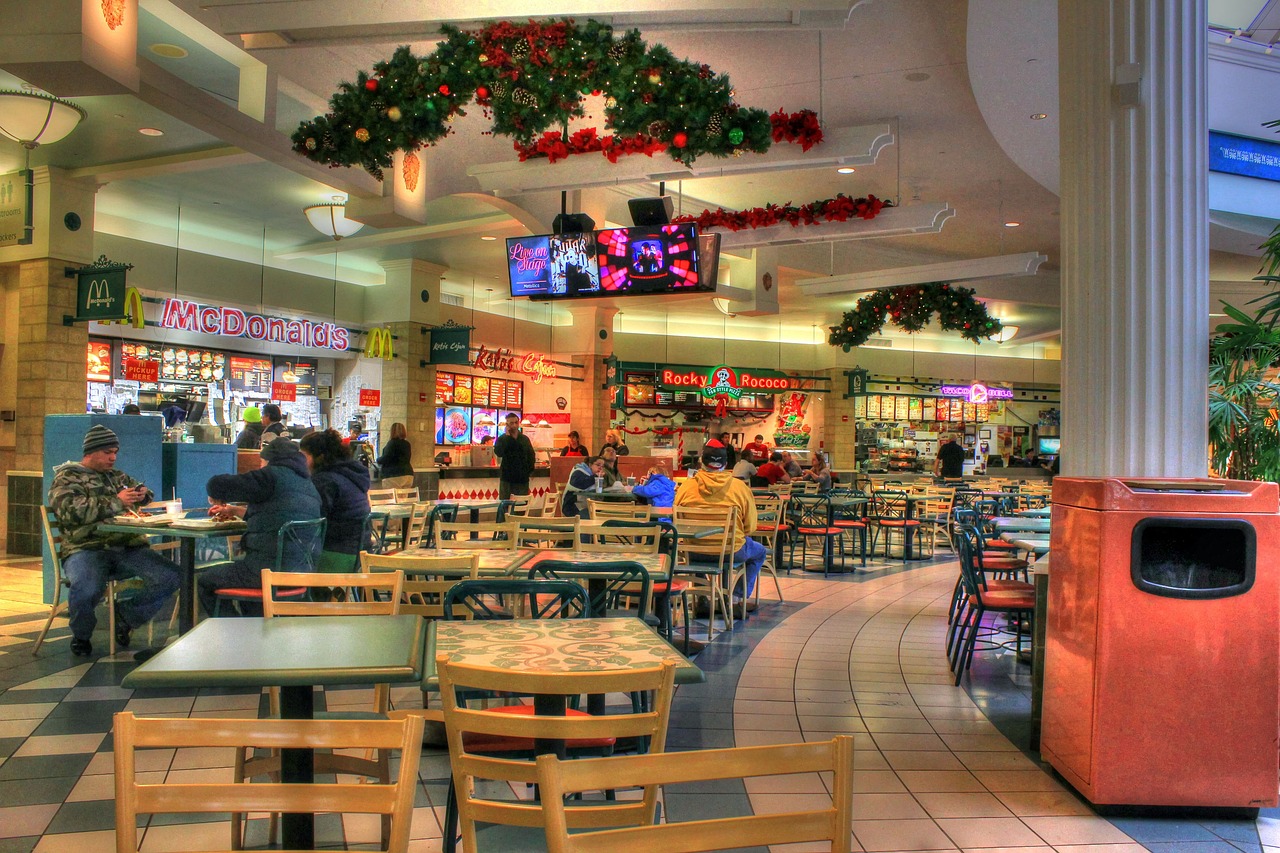 dining court, shopping mall, corridor-347314.jpg
